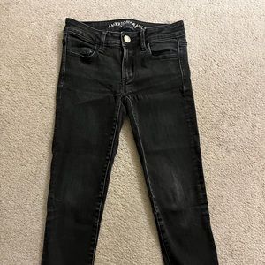American Eagle - black petite skinny jeans!